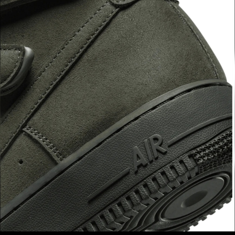 Nike Air Force 1 High "07 SP Sequoia Billie Eilish - Picture 6 of 15